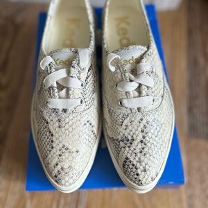 Keds Cream Leather Sneakers with Artistic Pattern